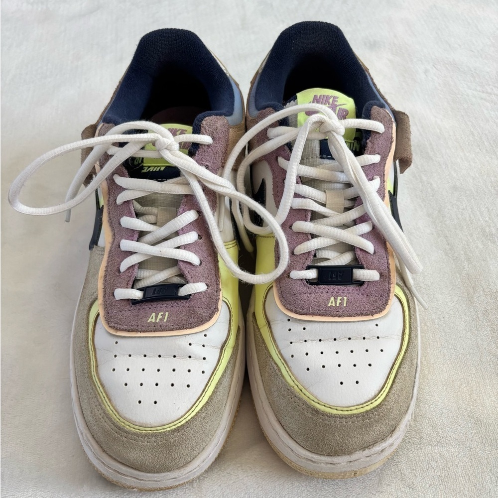 Nike Air Force 1 Shadow Multicolor Suede Sneakers Unisex CU8591-001 Size 9,5 - Picture 2 of 10